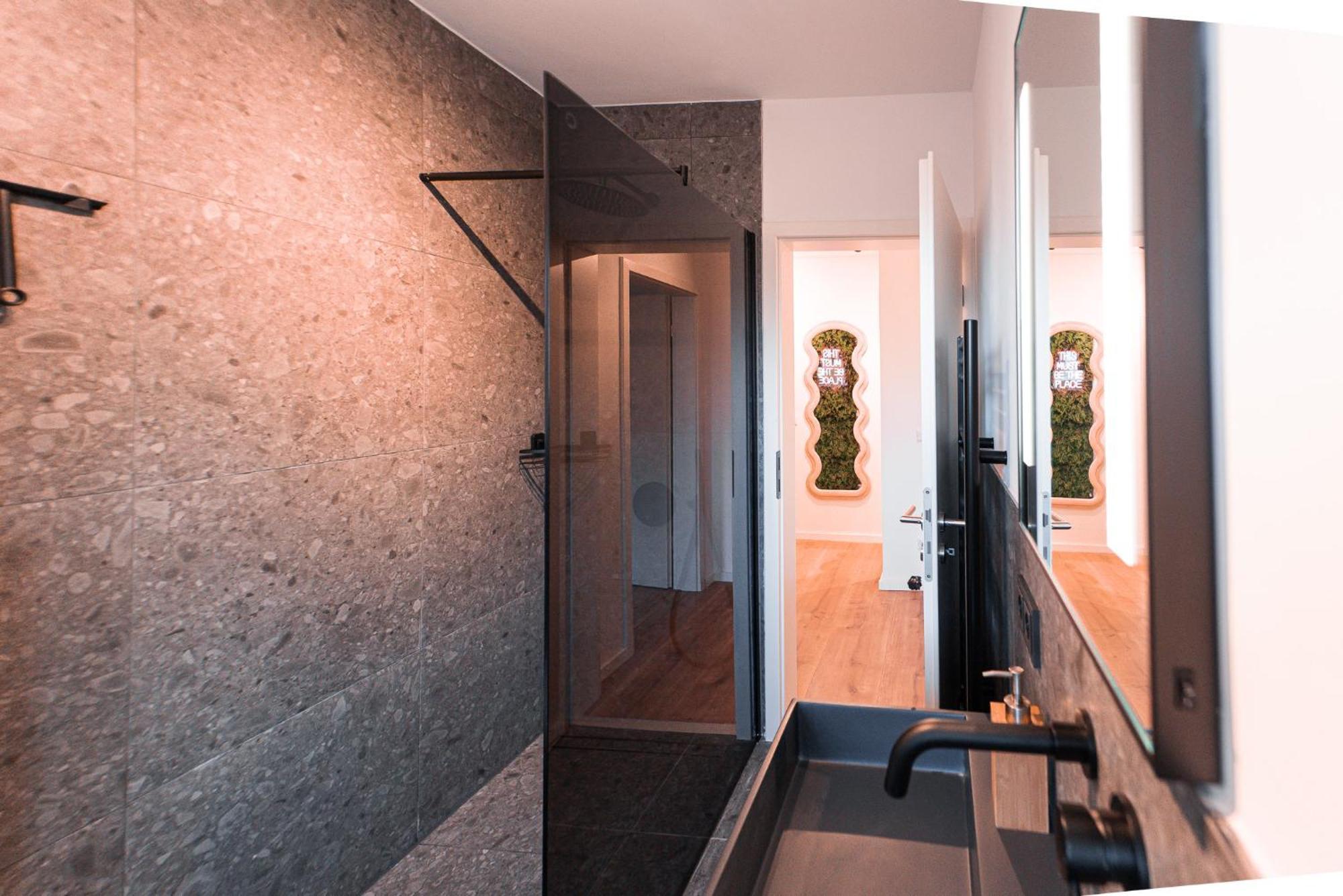 Unique Gneisenau Wohlfuehloase Apartamento Ulm Exterior foto